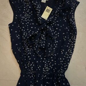 NWT Max Studios Blouse/ Navy Blue small bird print/ Size S